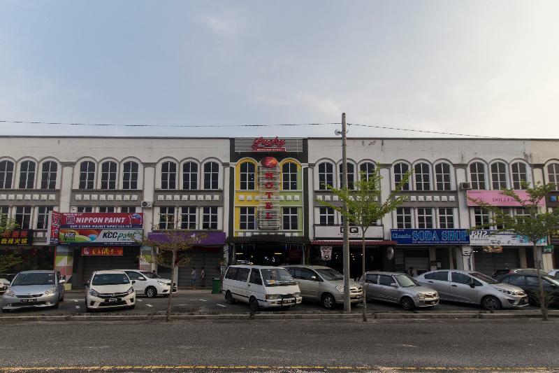 Oyo 937 Lucky Hotel Sungai Petani Exterior photo